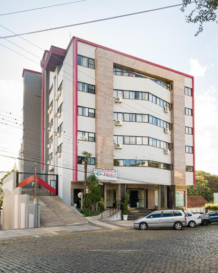 Condall Palace 3*